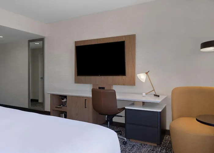 Doubletree By Hilton Las Vegas East Flamingo