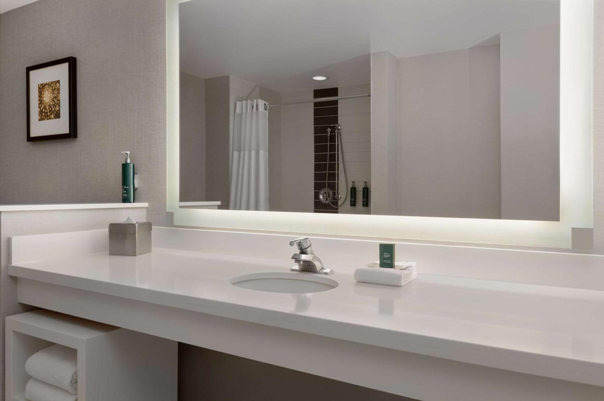 Doubletree By Hilton East Flamingo Hotel Las Vegas